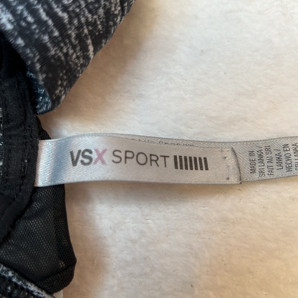 VSX Sport Sports Bra / Bralette. Size Small. EUC. Black Heathered with cute back - Picture 5 of 6